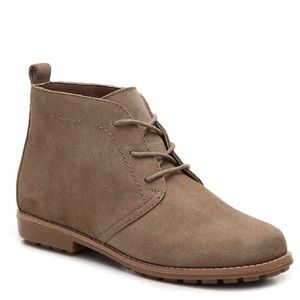 NWOB Beige Booties
